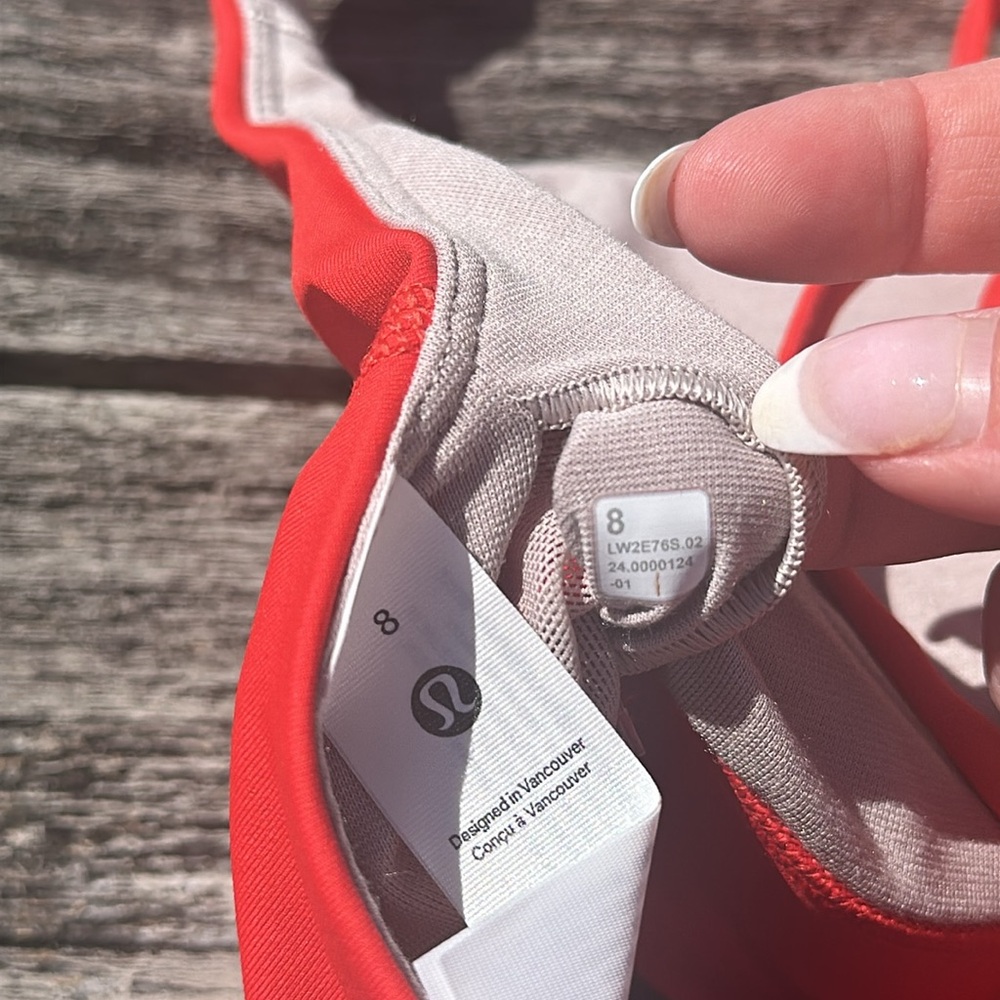 Lululemon Energy Longline Bra Medium Support, B–D Cups
Hot Heat size 8 NWT - Picture 7 of 8
